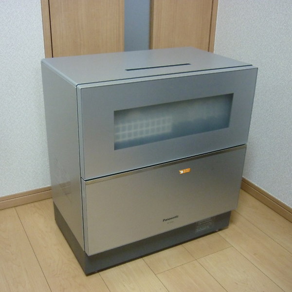 Panasonic ナノイーX搭載 食器洗い乾燥機 NP-TZ200-S シルバー」を大阪